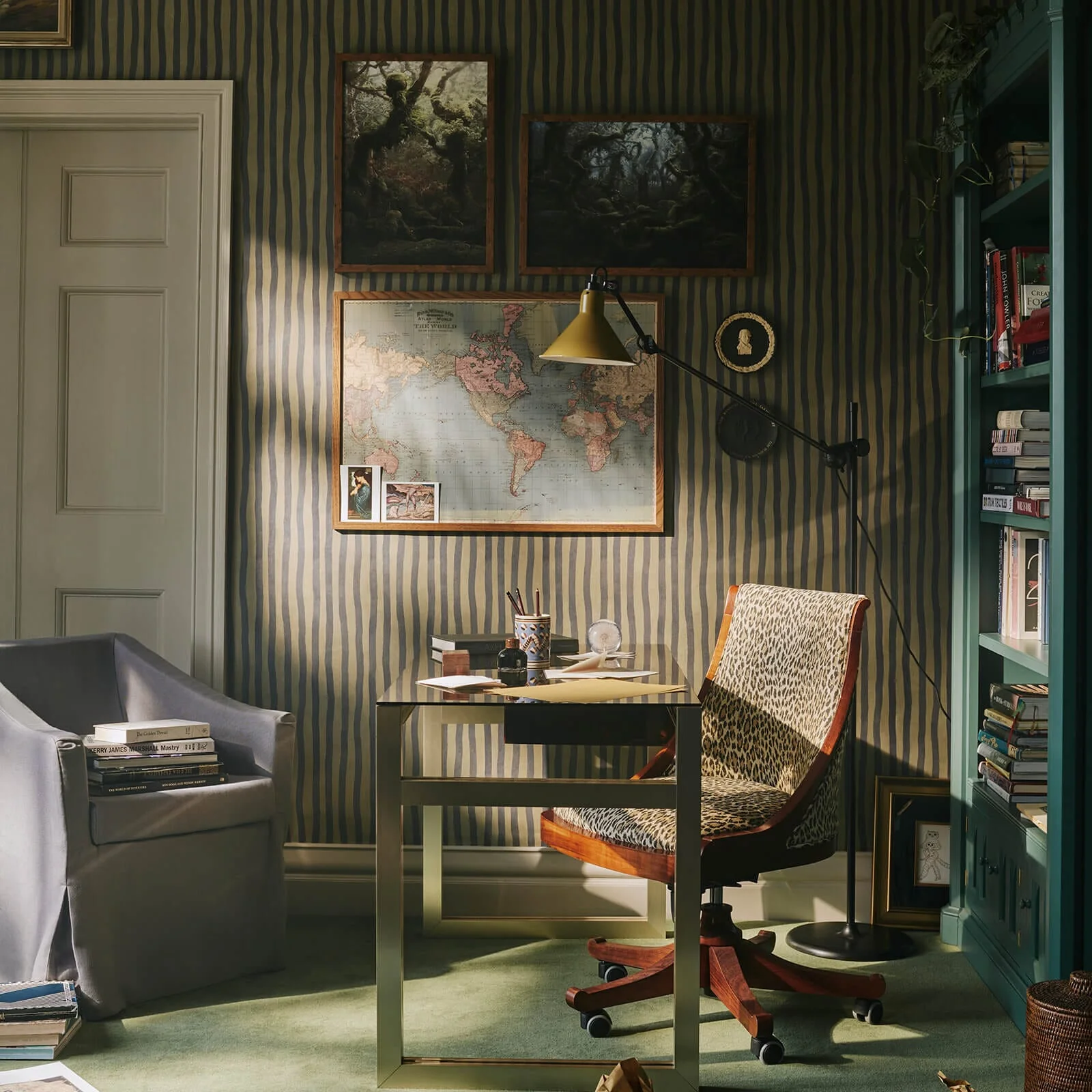 ARTIST'S STRIPE Wallpaper - Laurustine & Galaxias - Image 3