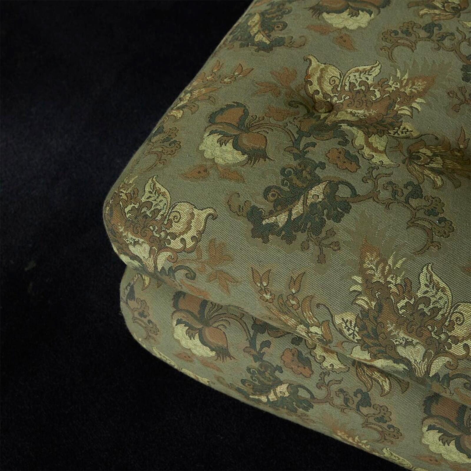 BLACK Plain Carpet - Image 3