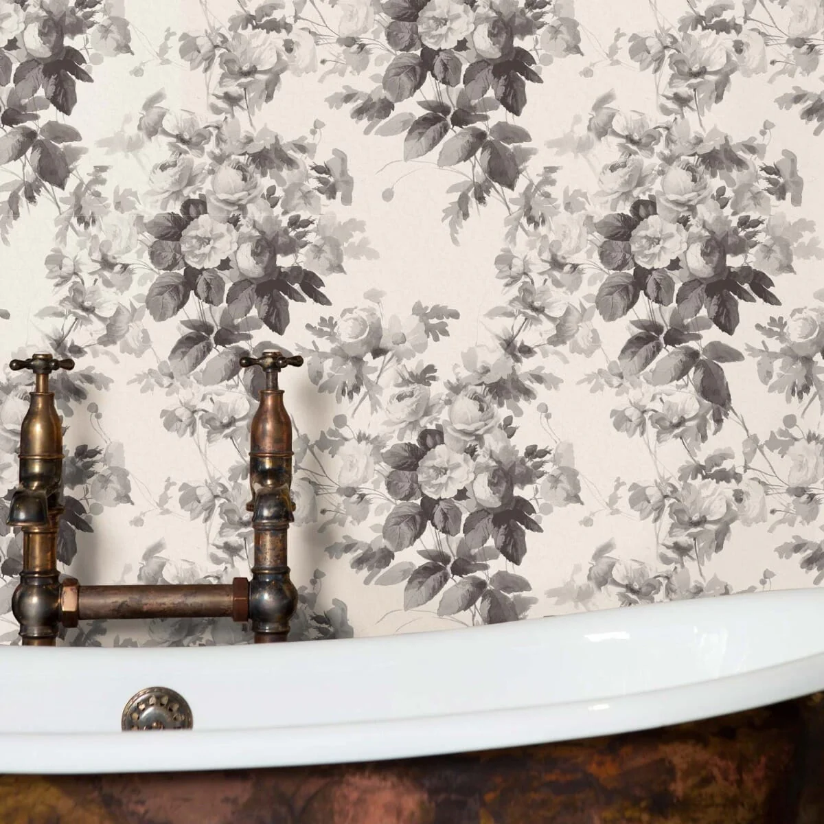 LONDON ROSE Traditional Wallpaper - Smoke Grey - Image 7