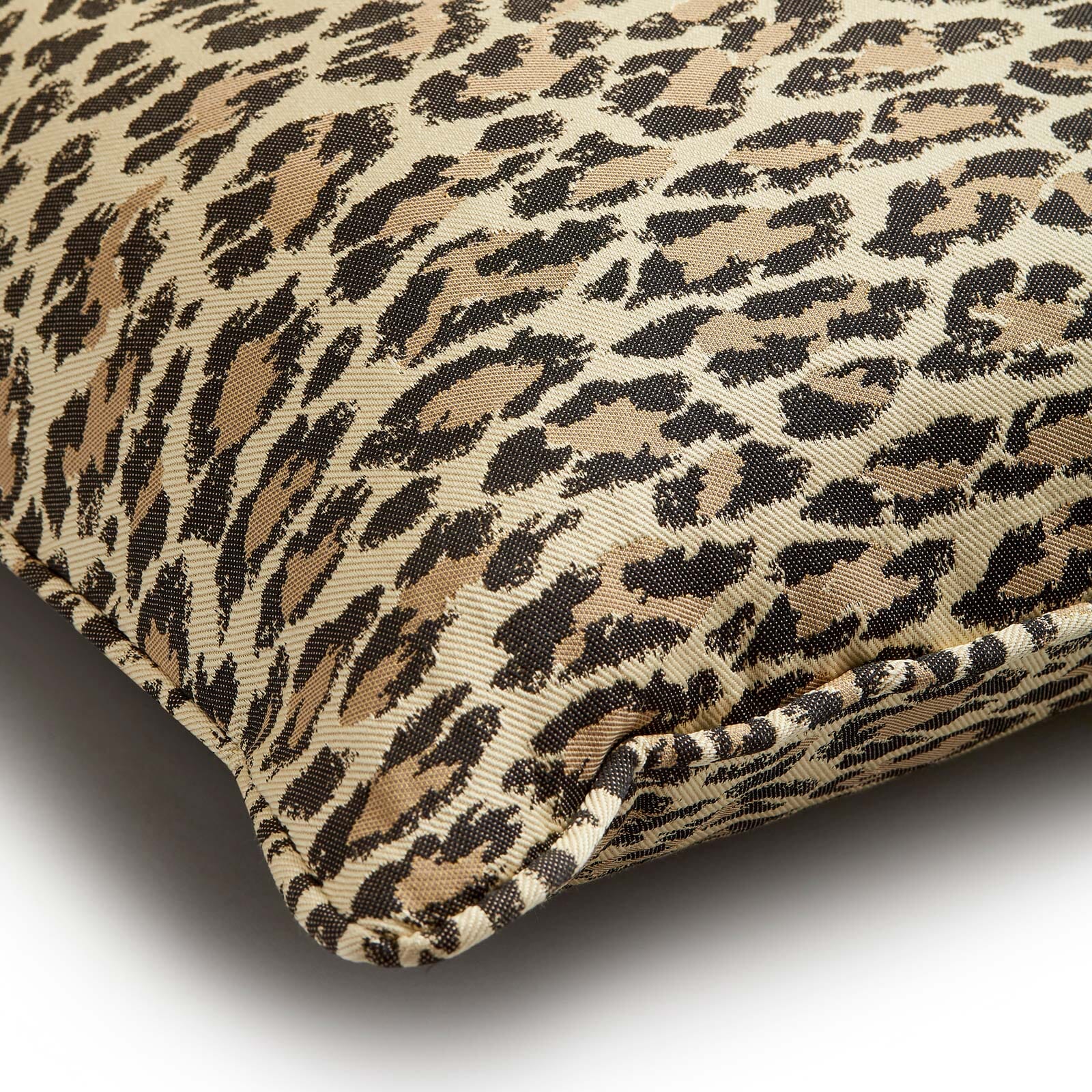 WILD CARD Medium Jacquard Cushion - Butterscotch - Image 3